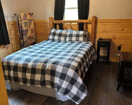 The Stillhouse Cabin, mins from Red River Gorge Hotels in Wolfe County