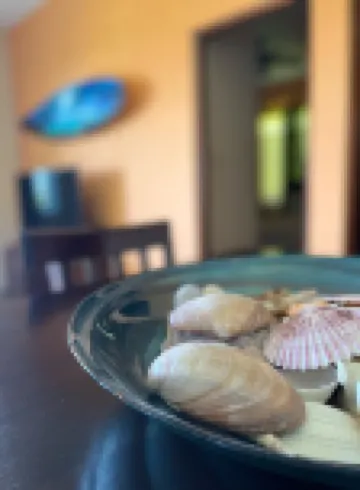 2 Bedroom Private Home with Gorgeous Views and Pool