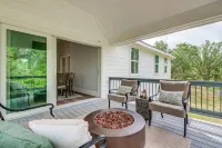 6 Mi to Lake Somerville: Barndominium on 20 Acres - Bintang 3