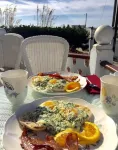 Angel of the Sea Bed and Breakfast - breakfast