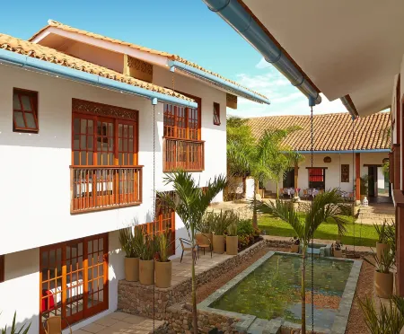 Lombok Hotel & Spa Antes Hotel Casablanca Отели в г. Гуадуас