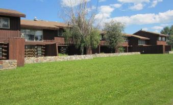 Sportsman's Inn