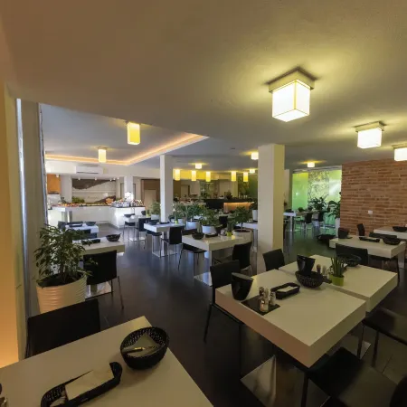 Boardinghouse Home - Adults Only -