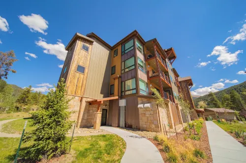 Clearwater Lofts Bldg 3 103 by SummitCove Lodging