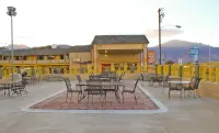 Hawthorne's Best Inn Hotels in Hawthorne