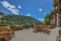Hidden River Lodge 5992 by SummitCove Lodging