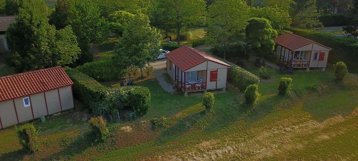 Les Chalets des Mousquetaires Hotels in Gers