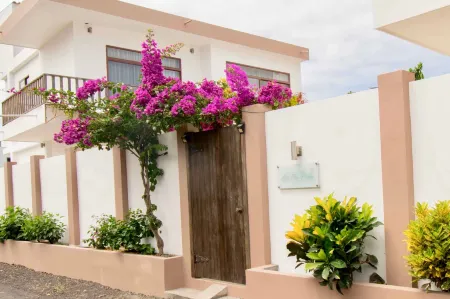 Flip Flop House Отели в г. Исабела