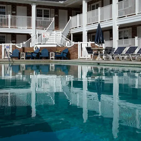 Saratoga Resort