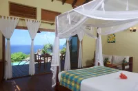 Tet Rouge Resort Hoteles en La Cour Ville