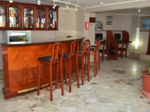 Grand Hotel Americano Hoteles en Machala