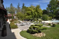 Le Mas des Bories - Grand Perigueux Hotels in Saint-Front-dAlemps