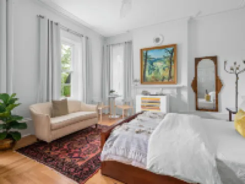 The Cape Hotels in Picton