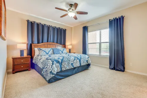 Direct Guadalupe River Access! Hill Country Condo -  Apartamentos vacacionales