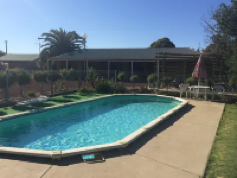 Barham Colonial Motel Hotels in Barham