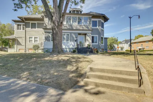 Jetted Tub Dayton Condo, 2 Mi to Oregon District