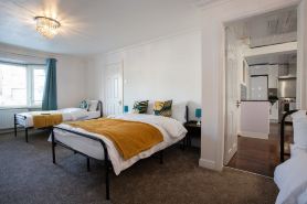Renfrew House