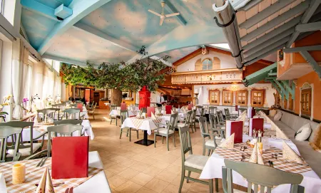 Vital- Und Wellnesshotel Albblick Отели в г. Эбхаузен