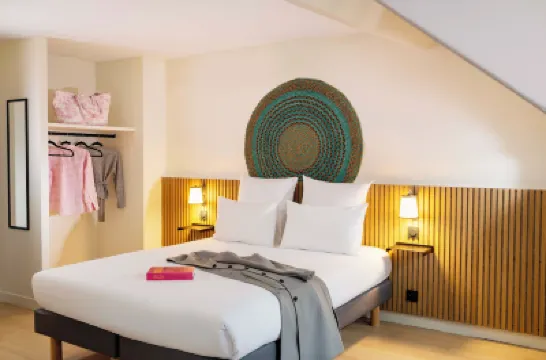 Hotel Korner Sorbonne โรงแรมใกล้มหาวิหารนอเทรอดาม