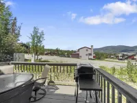 173 Buffalo Drive 3 Bedroom Townhouse by RedAwning