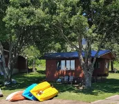 Lakeshore Motel Ice Lake