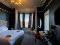 Nomi Rooms & Restaurant Hotels in Menai Bridge