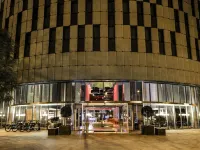 Hotel Barcelona Condal Mar, Affiliated by Meliá Hotels in der Nähe von U-Bahnhof Selva de Mar