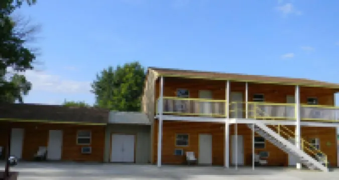 Little Shamrock Motel A1