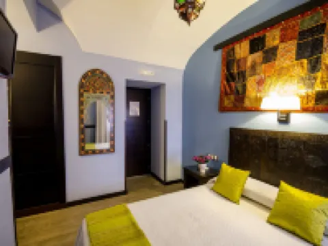 La Flor de Al-Andalus Hotels in Merida