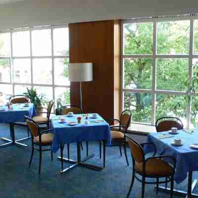 Hotel Meran Hallenbad & Sauna Dining/Meeting Rooms