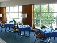 Hotel Meran Hallenbad & Sauna