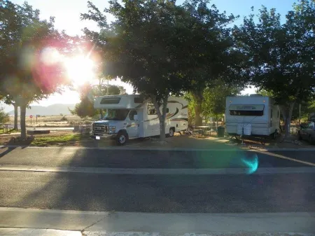 Lake Isabella RV Resort Отели в г. Бодфиш