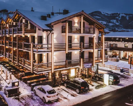 24 by Avenida - Mountain Residence Hotels in Kaprun