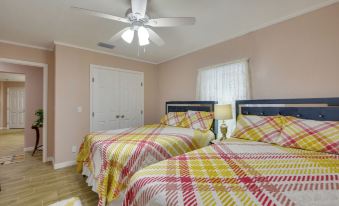 Spacious Bradenton Duplex, 10 Mi to Coquina Beach!