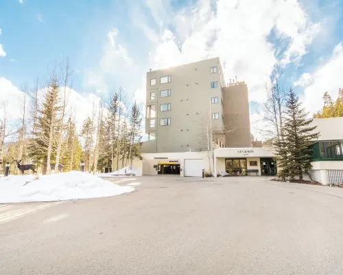 Saints John 2503 Hotels in Dillon