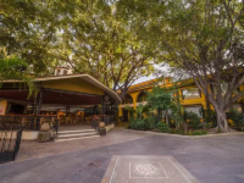 Holiday Inn GUADALAJARA EXPO by IHG Hotels near MetroCentro