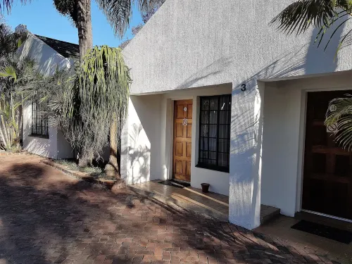 エスクラープ ホテル アンド カンファレンス