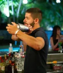 Kiani Akti - Quầy bar