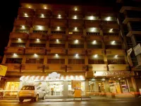 Asia Stars Hotel Hotel berhampiran Sagkahan Saint Rafael Church