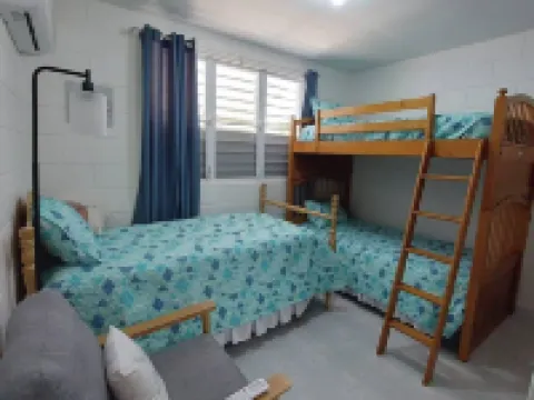 Stylish & Modern Retreat Hoteles en Quebradillas