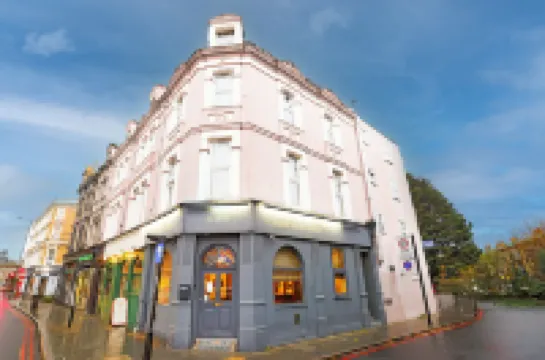 Church Street Hotel by Belvilla Near King's College Hospital Hotels near Brooke Hall