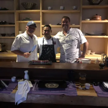 Perfect surfer getaway and family friendly beachfront condo