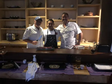 Perfect surfer getaway and family friendly beachfront condo