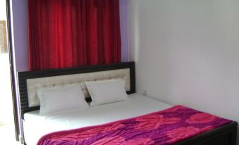 Maa Ganga Guest House
