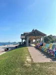 2-bedroom apartment just a short walk from the Saint Lawrence River. - Wifi