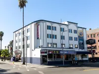 Hometel Suites - Los Angeles (Koreatown) โฮมเทล สวีทส์ - ลอสแอนเจลิส (คอเรียทาวน์) โรงแรมใกล้Wiltern Theatre