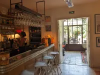 Pastis Hotel Saint-Tropez - Barer