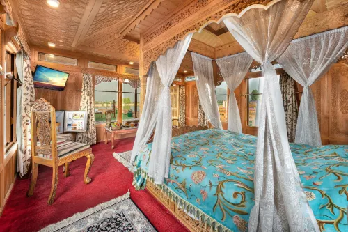 ولكم هرتدج جوركا هاوس بوتس