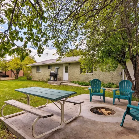 Tropic Getaway Near Bryce Canyon National Park!
