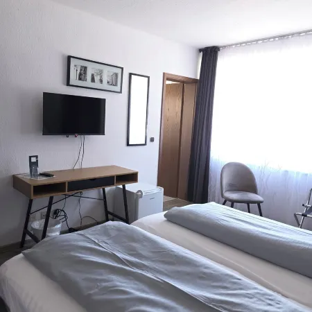Lieth-Hotel-Grünreich Hotele w: Bad Fallingbostel